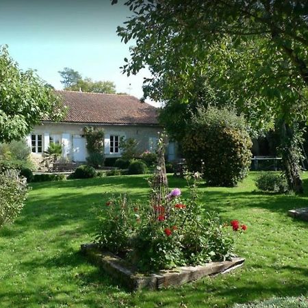 Chambre D'Hotes A Mignaloux-Beauvoir- Le Thil エクステリア 写真