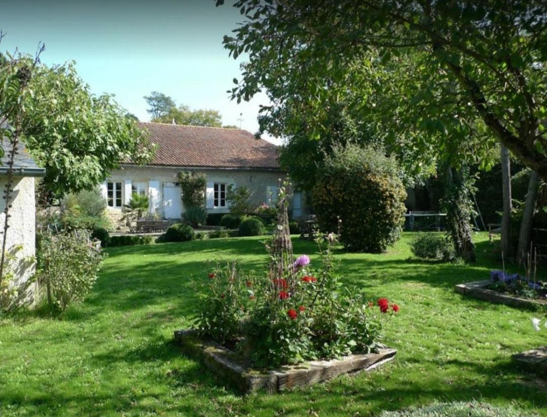Chambre D'Hotes A Mignaloux-Beauvoir- Le Thil エクステリア 写真